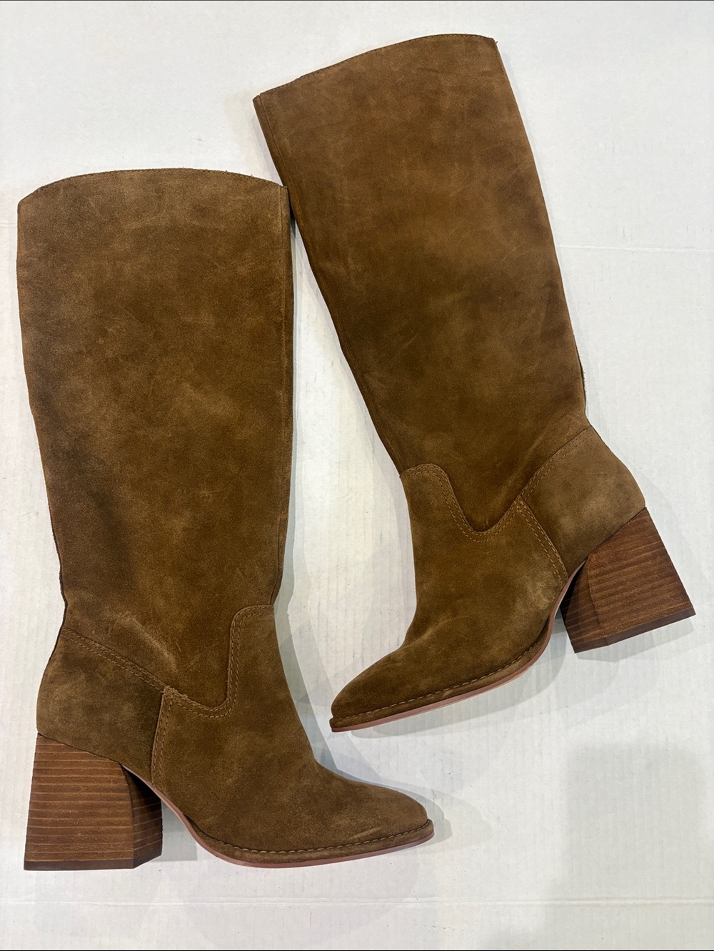 NWOT VINCE CAMUTO Leather Leila Heeled Boots Size 9 - Picture 15 of 17